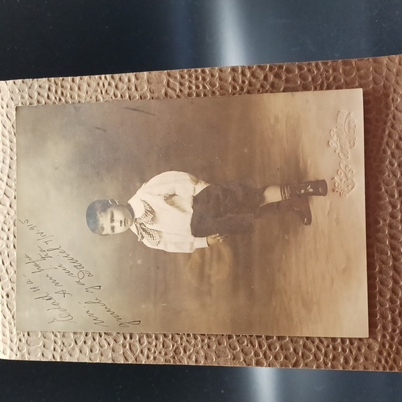 Vintage Photo of Child from Guadalajara, Button/Shoe Hook, 12 Shoe Buttons - Picture 2 of 7